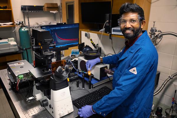 Udara Kuruppu working on a project at his desk